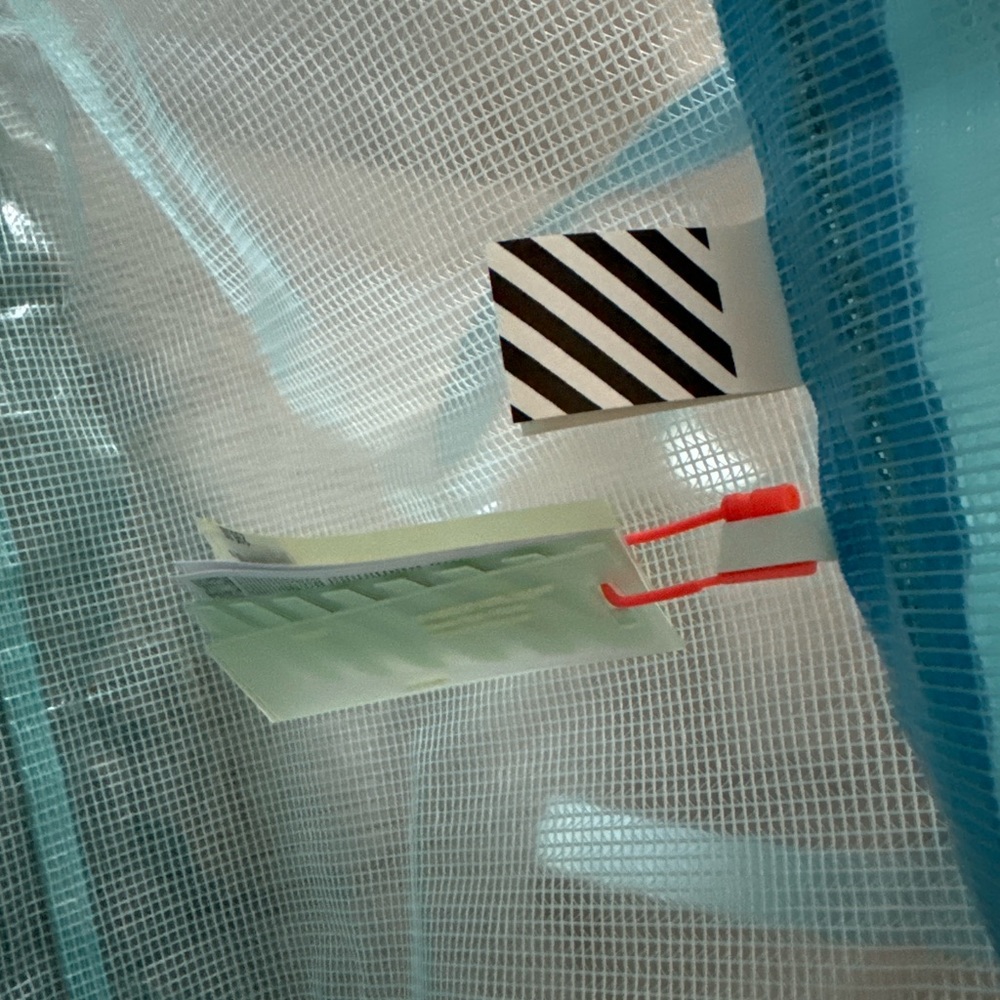 Off-White Canvas Arrows Commercial Tote - Picture 9 of 9